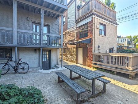 For Lease - 107 Concord Avenue Unit# Basement Rear, Toronto, Ontario - Photo 5