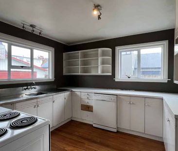 St. Albans - Photo 2