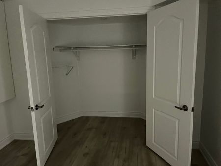 For Lease - 5174 Sundial Court Unit# Basement, Mississauga, Ontario - Photo 2