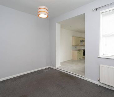 1 bedroom maisonette to rent - Photo 2