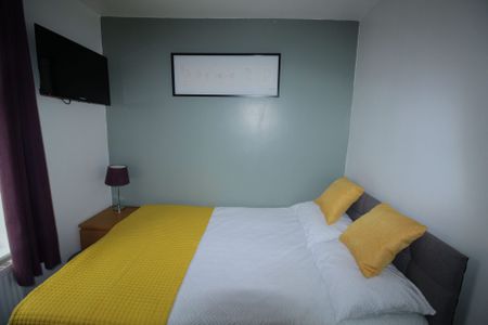 Student Accommodation, 13 Albany Street, Lincoln, Lincolnshire, LN1 3JD, United Kingdom - Photo 4