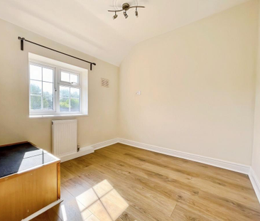 3 bedroom property to rent - Photo 3