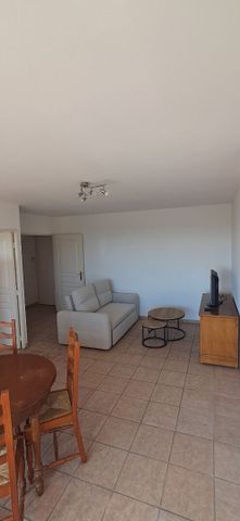 Location Appartement 2 pièces 47m² - Photo 2