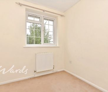 3 bedroom end of terrace house to rent - Photo 3