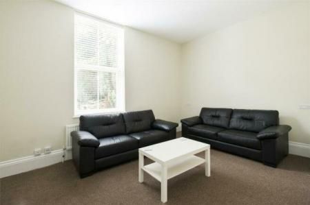 Portland Road, Arboretum, Nottingham, NG7 - Photo 1