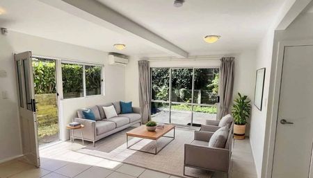 Belmont – Enjoy the tranquil garden! - Photo 2