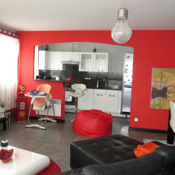Location Appartement 3 Pièces 74 m² - Photo 1
