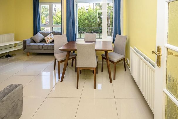 3 bedroom ground floor maisonette to rent - Photo 1