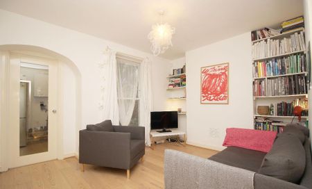 2 bedroom terraced house to rent - Photo 3