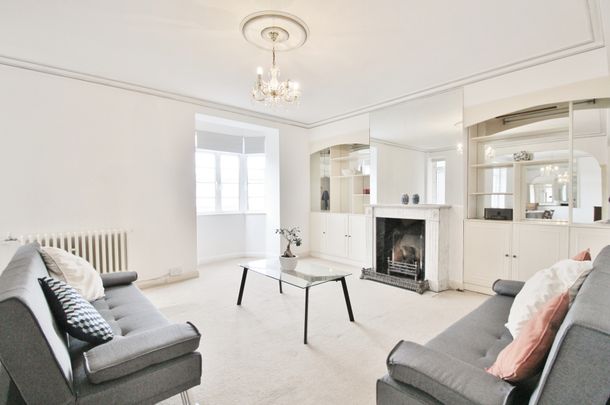 Latymer Court, Hammersmith Road, Hammersmith, London, W6 - Photo 1