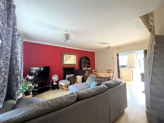 Falcon Close, Dartford, DA1 5SA - Photo 1