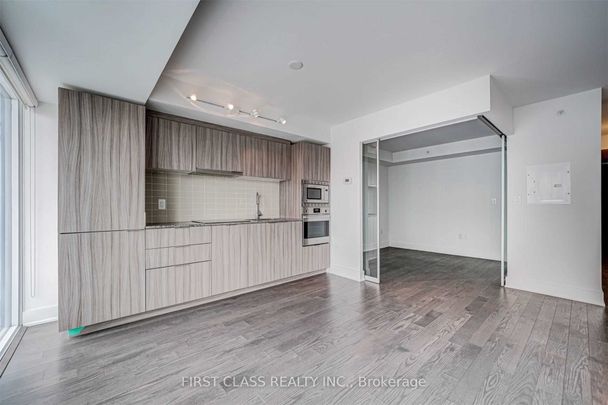 For Lease - 955 Bay Street Unit# 1810, Toronto, Ontario - Photo 1