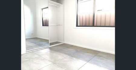 Brand New 2-Bedroom Granny Flat - Private Wilga St Entrance - Photo 4