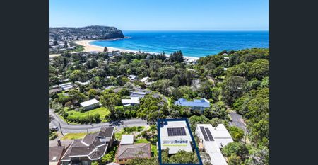 MacMasters Beach Coastal Retreat – Expansive Ocean Views & Relaxed Beach Living - Photo 4