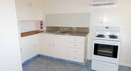 UNIT WITH VIEWS - Photo 4