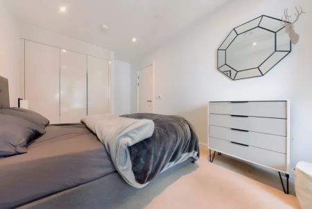 1 Bedroom 1 Bathroom - Photo 5