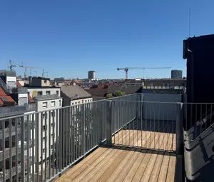 Erstbezug: City-Penthouse Dachgeschosswohnung mit 12 m² Balkon und Blick über Wien ab 1.05.2026 - Photo 2