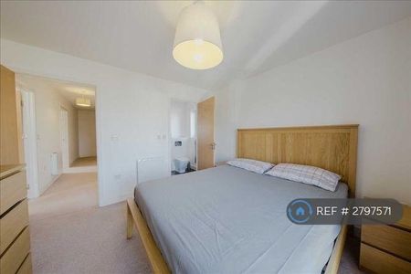 2 bedroom flat to rent - Photo 5