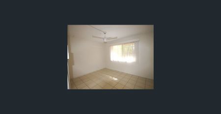 GROUND FLOOR BEACHSIDE LIVING! - Photo 2