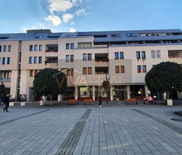Rezervované! Veľký 1-izb. byt, 2x lógia, výmera 50 m2, parkovanie v... – Fotografia 6