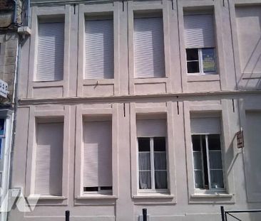 LOUE appartement F2 proche cathédrale - Photo 6