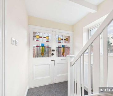 Tamarisk Avenue, Reading, Berkshire, RG2 - Photo 6