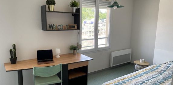 Studio meublé à louer à SAINT ETIENNE - Photo 2