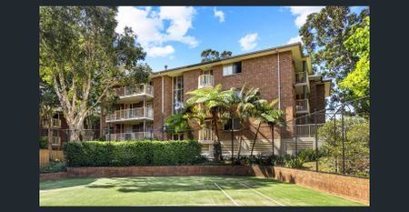 Spacious Two Bedroom Apartment - Photo 5