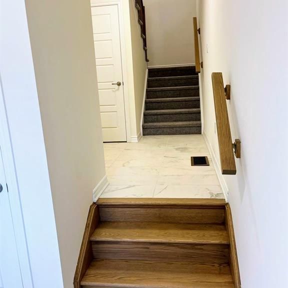 For Lease - 305 Garner Road Unit# 45, Hamilton, Ontario - Photo 1