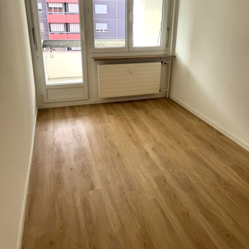 "Grosszügige 3.5 Zimmerwohnung am Wiesenplatz mit 2 Balkonen" - Foto 1