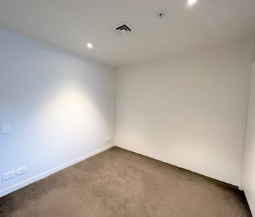 The Orange - Photo 5