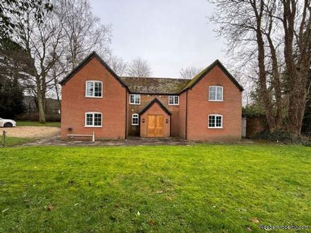 4 bedroom property to rent in Devizes - Photo 3