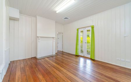 Home For Rent - Photo 2