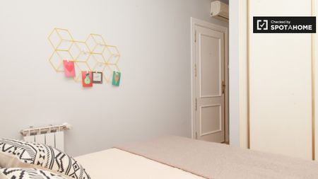 madrid, Community of Madrid 28013 - Photo 4