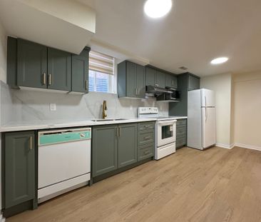 For Lease - 2889 Galleon Crescent Unit# Basement, Mississauga, Ontario - Photo 3