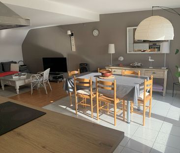 Location Appartement 3 pièces 57m² - Photo 3