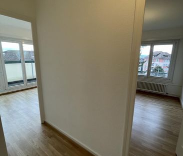 3.5-room apartment on the 4th floor in Lausanne - Photo 3
