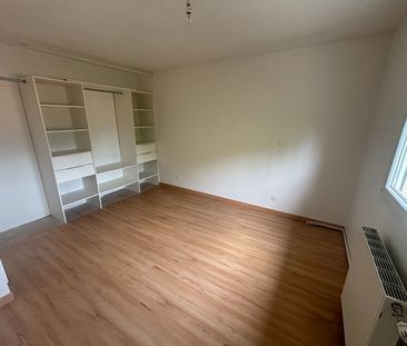 House - Photo 6
