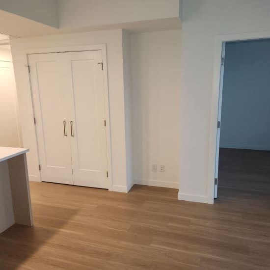 Top Floor 1bed 1bath Condo; Lodges – Available Now – Unit 1-603 - Photo 1