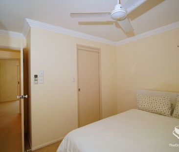 Furnished Private Townhouse Just 500m from Toowong Village - Photo 6