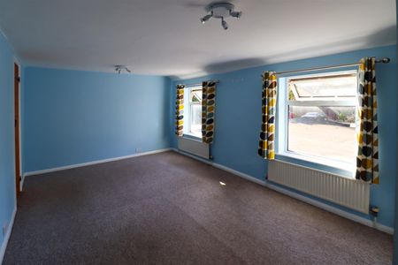 Wisbech Road, Littleport - Photo 2