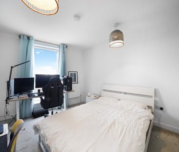 3 bedroom apartment to rent - Photo 6