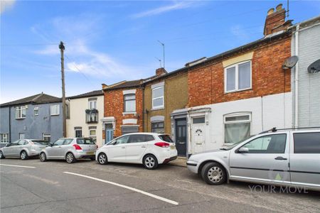 3 bedroom terraced house to rent - Photo 4