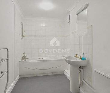 St. Peters Street, Colchester - Photo 4