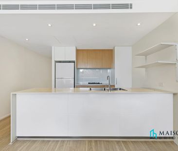 Timber Floor Apartment with North Facing Balcony in the Heart of We... - Photo 1