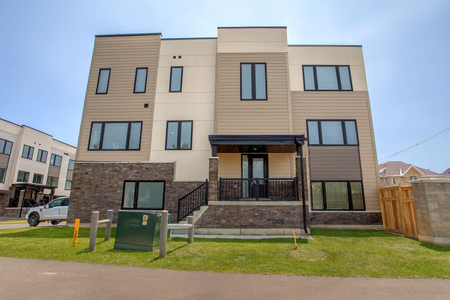 For Lease - 1497 PURCHASE Place, Innisfil, Ontario - Photo 3