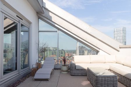 2 Bed Flat, The Edge, M3 - Photo 5