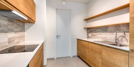 Appartement te huur in Kortrijk voor € 1.300 met 2 slaapkamers - Photo 5