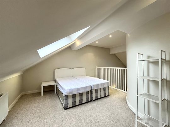 Apt 9, Carolan Place Rossmore Drive, - Photo 1