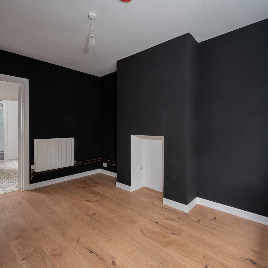 82 Roslyn Street, Belfast, BT6 8JJ - Photo 1